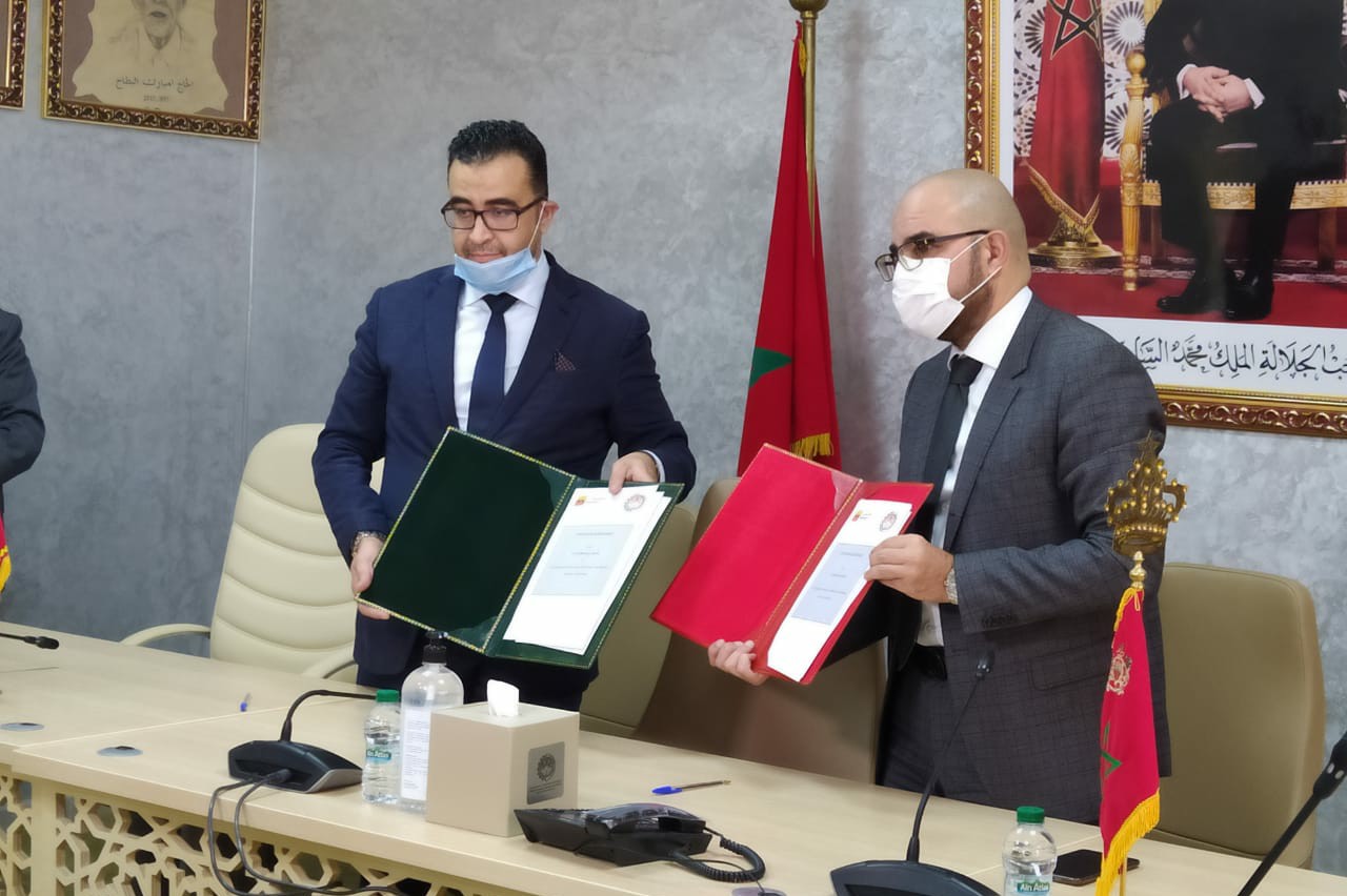 توقيع اتفاقية الشراكة بين المؤسسة البنكية التجاري وفابنك وغرفة التجارة والصناعة والخدمات لجهة كلميم وادنون